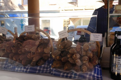 ile-rousse-markt