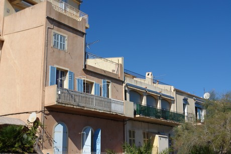 ile-rousse-strand