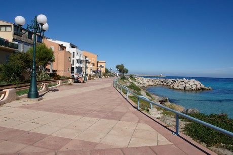 ile-rousse-strand