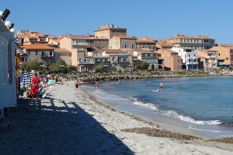 ile-rousse-strand