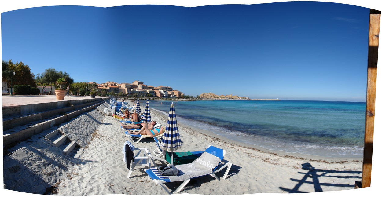 ile Rousse - Strand