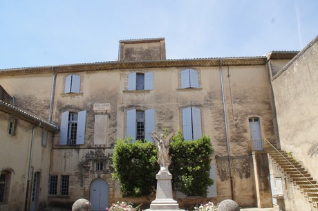 lourmarin