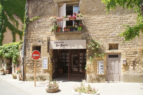 lourmarin