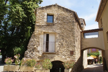 lourmarin