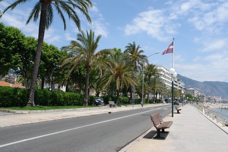 uferpromenade