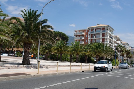 uferpromenade