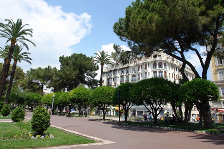 promenade