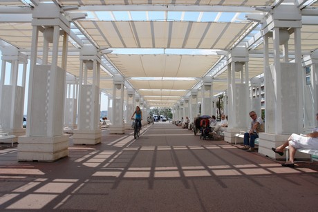 promenade