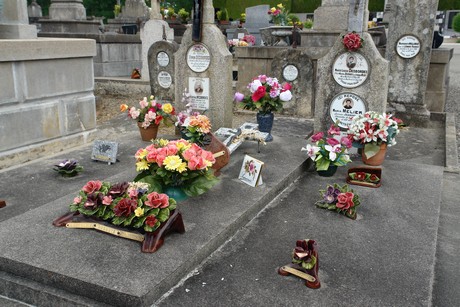 oradour-sur-glane-friedhof