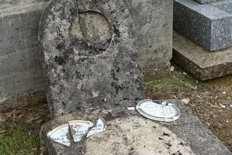 oradour-sur-glane-friedhof