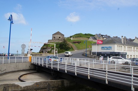 port-en-bessin-huppain