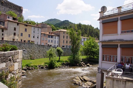 Quillan