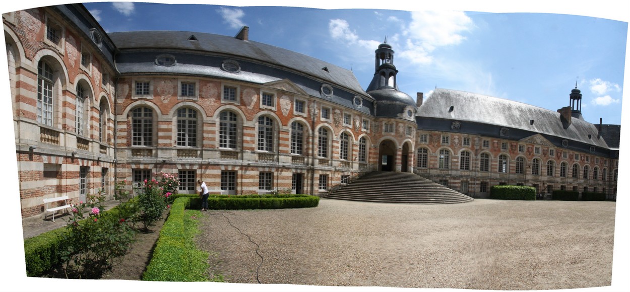 Château de Saint-Fargeau