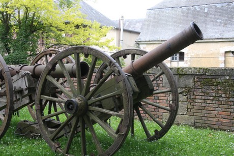 chateau-saint-fargeau-garten