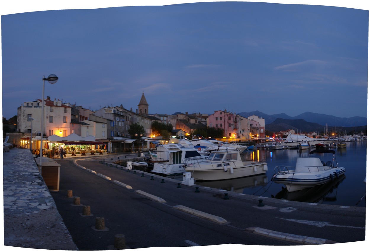 Saint Florent bei Nacht