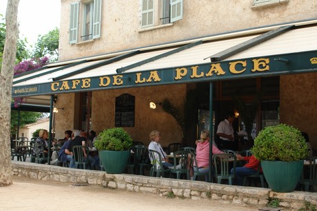 cafe-de-la-place