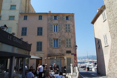 saint-tropez-server