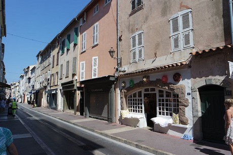 saint-tropez-server