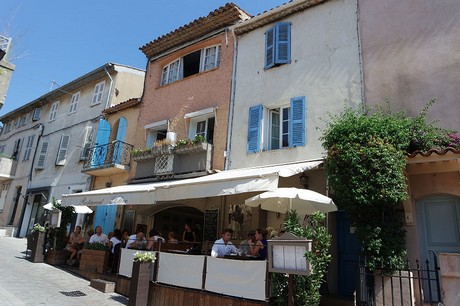 saint-tropez-server