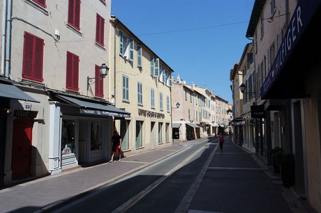 saint-tropez-server