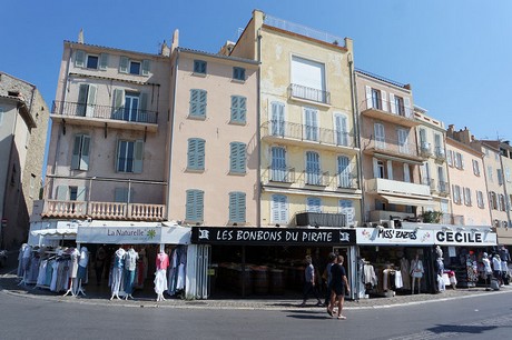 saint-tropez-server