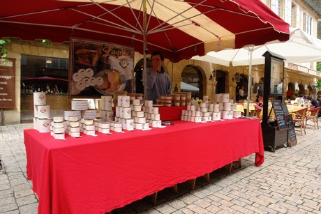 sarlat-markt