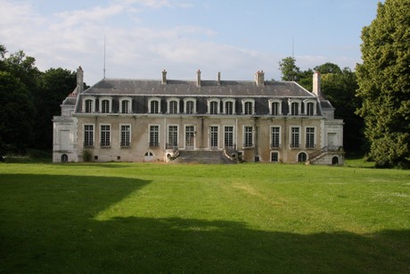 chateau-de-serrigny