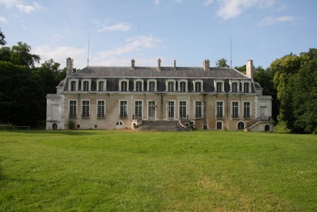 chateau-de-serrigny