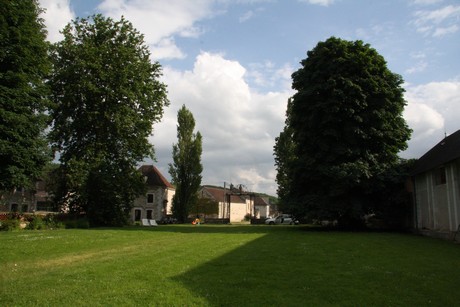 chateau-de-serrigny