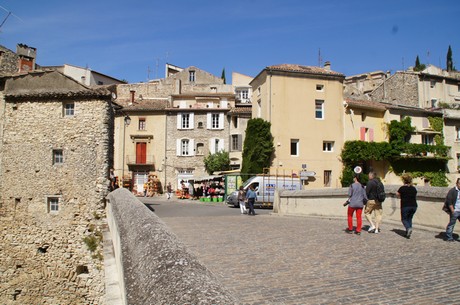 vaison-la-romaine