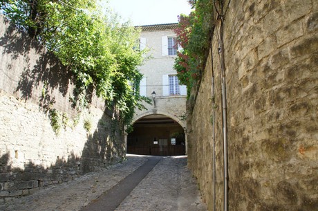 vaison-la-romaine