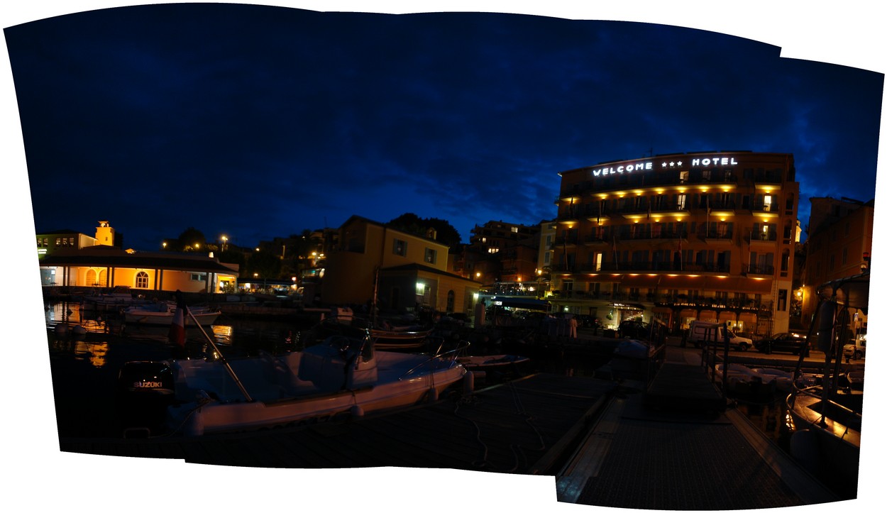 Villefranche-sur-Mer bei Nacht